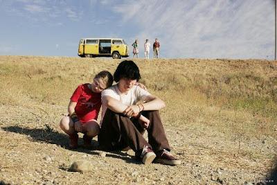 CINEFÓRUM DE SOBREMESA (porque el cine nos alimenta...)Hoy: Pequeña Miss Sunshine, (Jonathan Dayton y Valerie Faris, 2006)