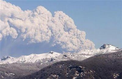 Cenizas del volcán chileno afectan vuelos