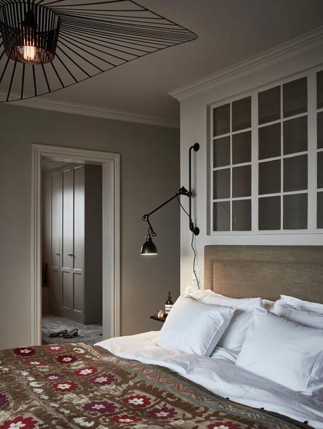 Una elegante casa de Navideña escandinava. Una elegante casa de Navideña escandinava.