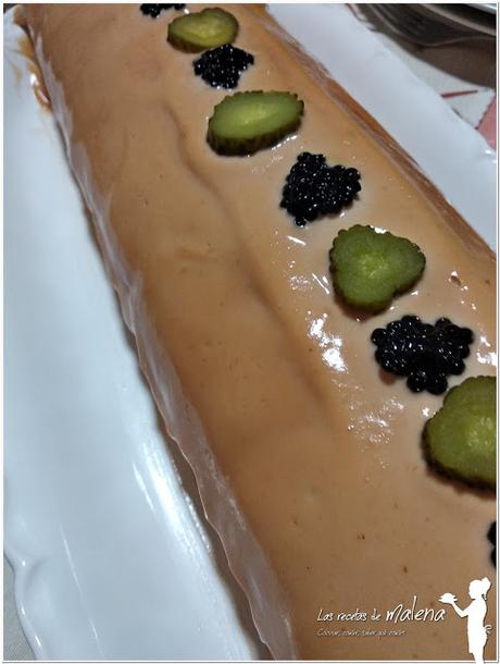 Brazo de gitano salado de salmón. Receta de Navidad