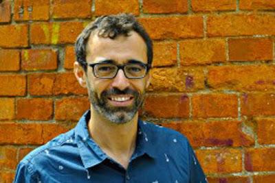 LA DANZA DE LOS TULIPANES . IBON MARTÍN