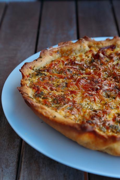 QUICHÉ DE CEBOLLA CARAMELIZADA QUICHÉ DE CEBOLLA CARAMELIZADA