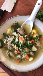 Sopa de pollo y verduras, receta fácil