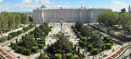 [ARCHIVO DEL BLOG] No nos une el amor sino el espanto. (Publicada el 4 de junio de 2009)