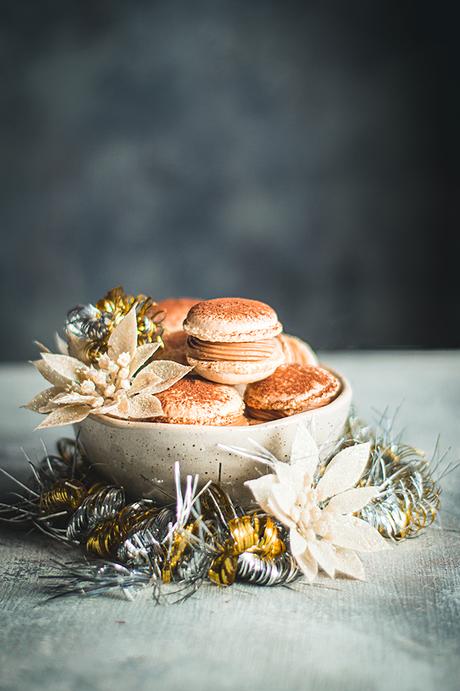 Macarons con muselina de chocolate Macarons con muselina de chocolate
