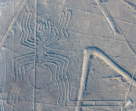 Las líneas de Nazca / The Nazca lines Las líneas de Nazca / The Nazca lines