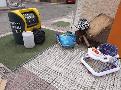APAGONES,INCENDIOS,ROBOS EN COLEGIOS,TALAS,VANDALISMO Y MUCHAS HOJAS
