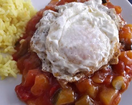 PISTO MANCHEGO CON HUEVO