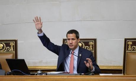 VENEZUELA: Entre trampas, artimañas, compra de votos y violaciones a las reglas de ambas fracciones; Guaido (@jguaido) aspira a ser reelegido para la #AN y mantener el pulso a Maduro (@NicolasMaduro) #Politica