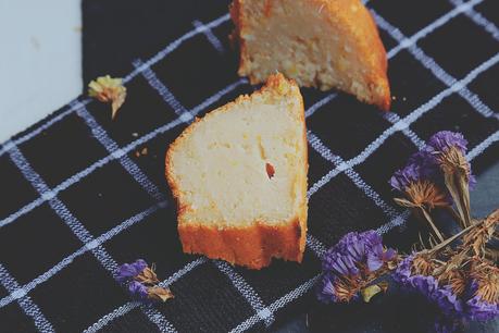 BIZCOCHO DE  REQUESON Y LIMÓN