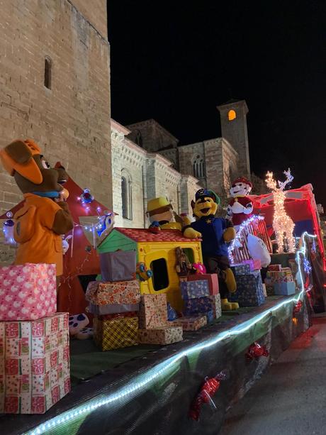 Sigüenza despide multitudinariamente la Navidad, con el soniquete de la dulzaina de San Vicente