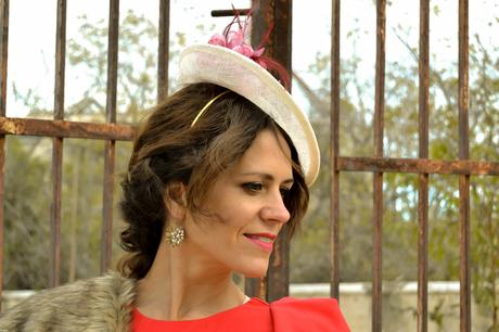 RED DRESS WITH TOUCHED