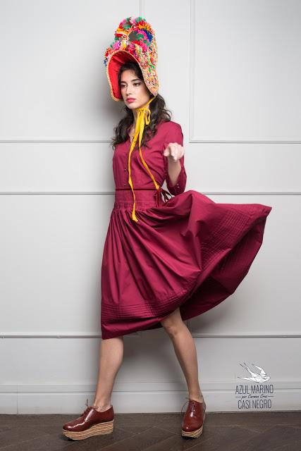 Azul Marino Casi Negro. Ropa femenina