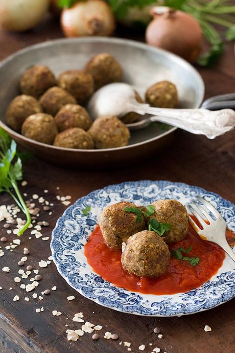 ALBONDIGAS VEGANAS SUPER FÁCILES Y DELICIOSAS