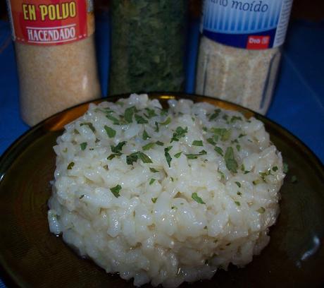 Como preparar un rico y sencillo arroz blanco