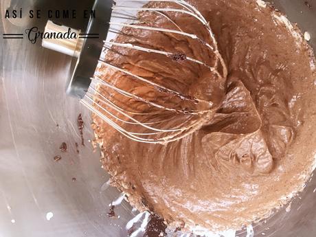 Tarta de merengue y chocolate sin gluten