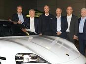 Porsche, Munich unen para ofrecer productos individualizados