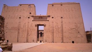 Egipto, Luxor, Karnak y una Ciudad que parece no existir Egipto, Luxor, Karnak y una Ciudad que parece no existir