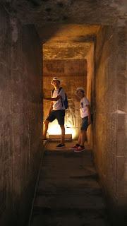 Egipto, Luxor, Karnak y una Ciudad que parece no existir Egipto, Luxor, Karnak y una Ciudad que parece no existir