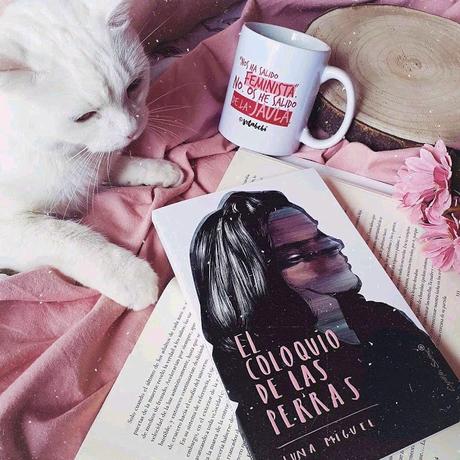 'El coloquio de las perras', de Luna Miguel