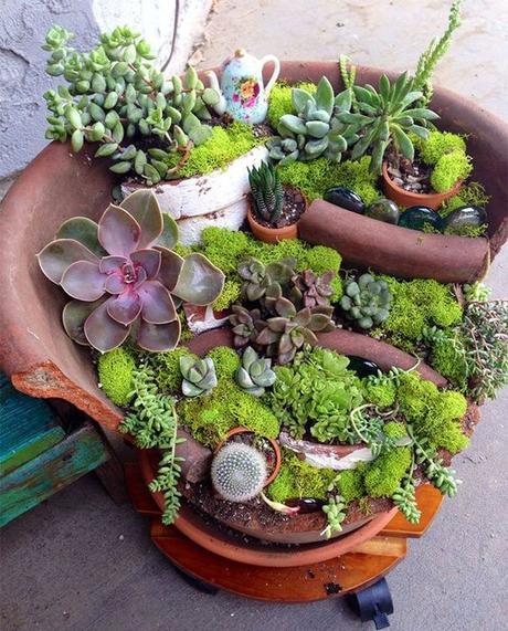 Cómo hacer mini jardines reutilizando macetas rotas