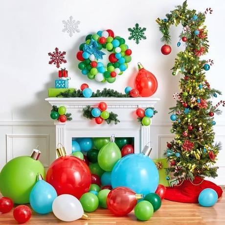 Decoración navideña con globos