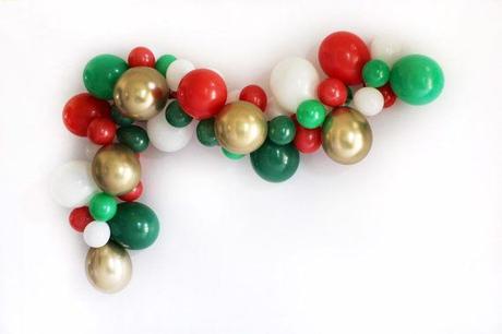 Decoración navideña con globos