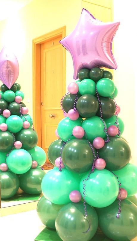 Decoración navideña con globos