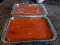 Envasado de carne de membrillo Envasado de carne de membrillo.