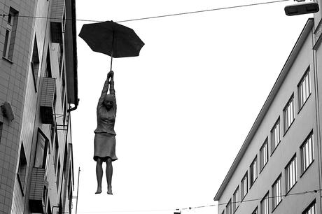 GENERO LITERARIO VANGUARDISMO Y DONDE ESTUDIARLO.