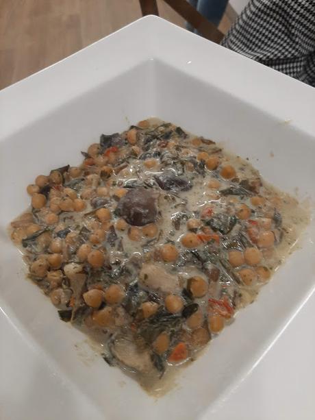 MAR Y MONTAÑA VEGETARIANO