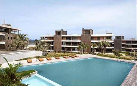 Complejo Selenza Punta del Este / Gómez Platero Arquitectos Complejo Selenza Punta del Este / Gómez Platero Arquitectos