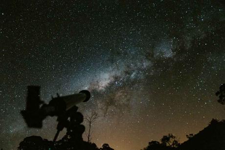 Qué debes tener en cuenta a la hora de elegir un telescopio profesional