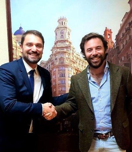 Acuerdo estratégico entre Jiménez Astorga Abogados y Grupo Remove para la defensa de la reputación online