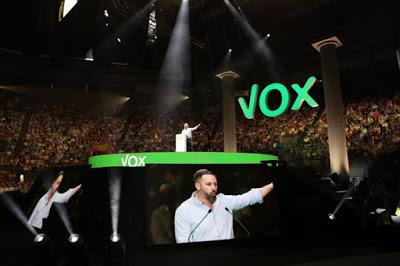 Con la ley en la mano se podría ilegalizar a Vox.