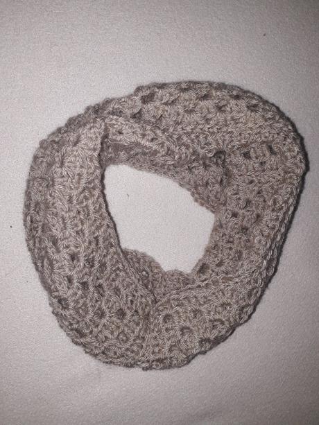 ABRIGADITO CUELLO ABRIGADITO CUELLO