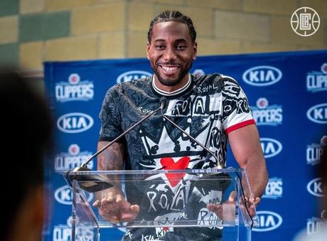 恭喜！伦纳德和猛龙携手入围世界体育大奖，而他又成了快船队史首人