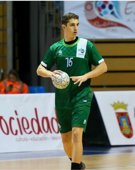 Dos jugadores quinteños convocados con la selección española