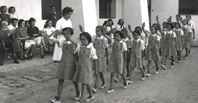 Pedro Sánchez promete un “Gobierno plural que hablará con varias voces, pero que emitirá el mismo mensaje” y arrecia la Coalición del Apocalipsis de la oposición.