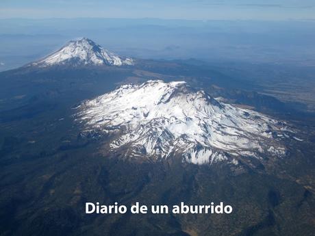 Bajo el Volcán, de Malcom Lowry Bajo el Volcán, de Malcom Lowry