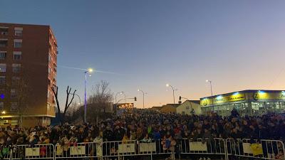 NAVIDADES OSCURAS, IBI ESTANCADO, ATASCOS, COMERCIANTES CABREADOS Y DENUNCIAS VARIAS.