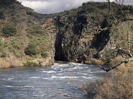 LA HUELLA MÁS DESCONOCIDA DE ROMA EN NUESTRO PRESENTE. DOMANDO EL RÍO SIL.