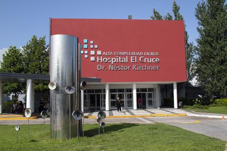 Ginés González García presentó a las nuevas autoridades del Hospital El Cruce