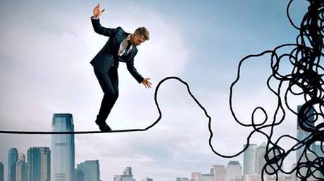 ¿Por qué fracasan los directivos? Cinco errores y diez remedios. ¿Por qué fracasan los directivos? Cinco errores y diez remedios.