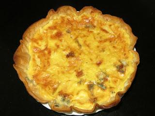 QUICHE A LOS CUATRO QUESOS