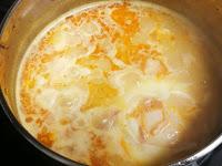 SOPA DE AJO CON POLLO Y JAMÓN SOPA DE AJO CON POLLO Y JAMÓN