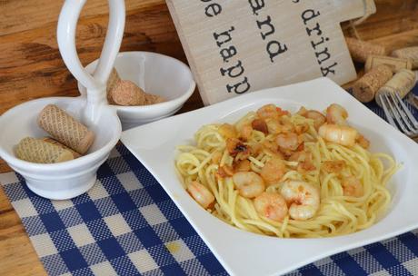 como hacer espaguetis con gambas al ajillo, espaguetis con gambas al ajillo, receta espaguetis con gambas al ajillo, receta spaghetti con gambas al ajillo, spaghetti con gambas al ajillo, las delicias de mayte,