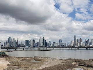 18 horas en Panamá