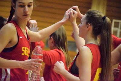 Galería de clics del Segle XXI-Bàsquet Femení Sant Adrià (Liga Femenina 2)