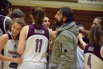 Galería de clics del Segle XXI-Bàsquet Femení Sant Adrià (Liga Femenina 2)